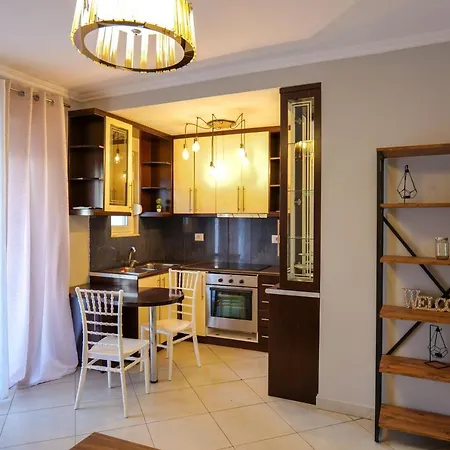 Mato Apartment Sarande
